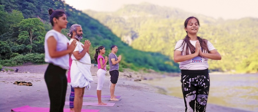 yoga-retreats-india